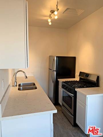 1623 Mariposa Ave - Photo 1