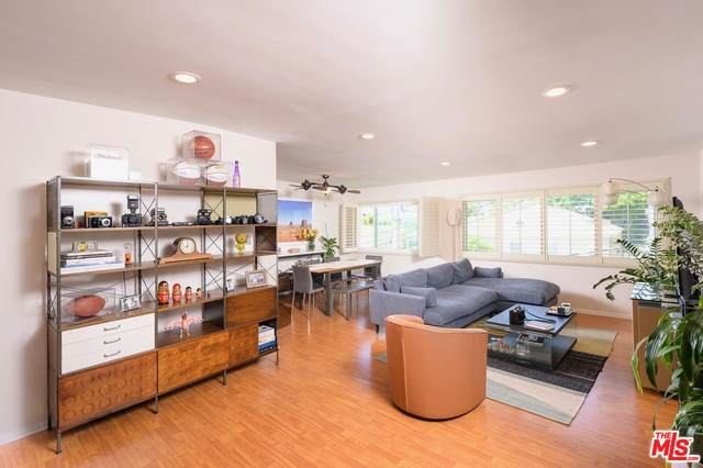 1121 Olive Dr - Photo 1