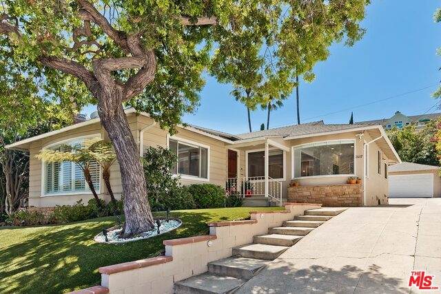 2407 Bagley Ave - Photo 1