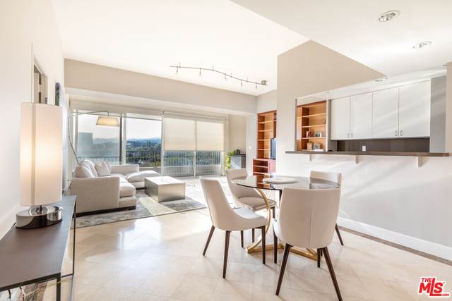 10501 Wilshire - Photo 1