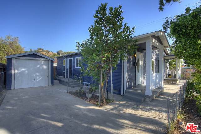 3828 Midland St - Photo 1