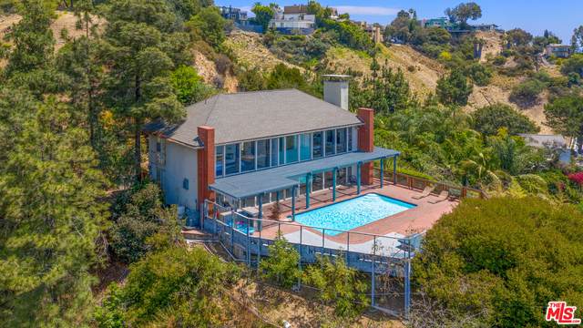 8573 Franklin Ave - Photo 1