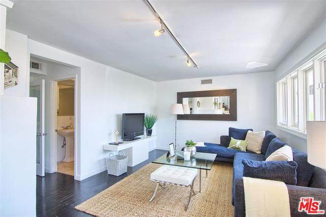 1577 Viewsite Dr - Photo 1
