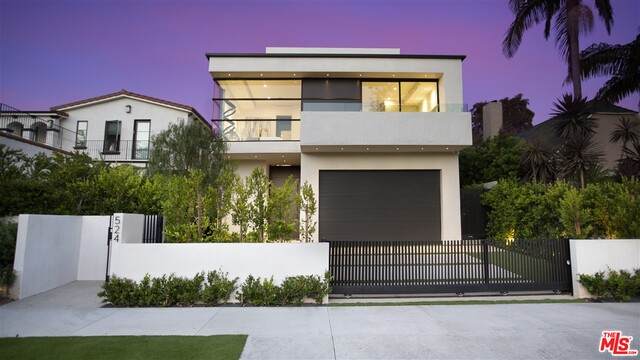 524 Fuller Ave - Photo 1