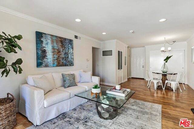 7213 Raintree Cir - Photo 1