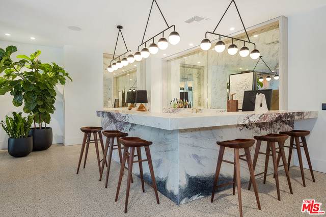 10777 Wilshire - Photo 1