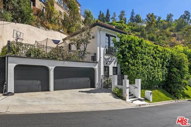1600 Clear View Dr - Photo 1