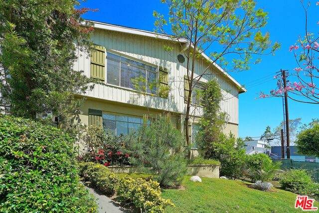 920 Westbourne Dr - Photo 1