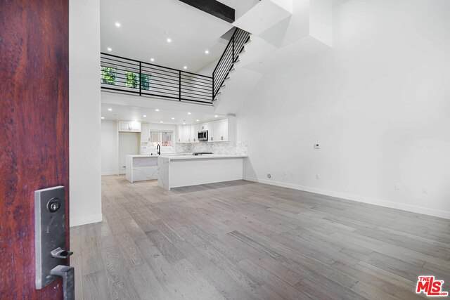 5019 Maplewood Ave - Photo 1