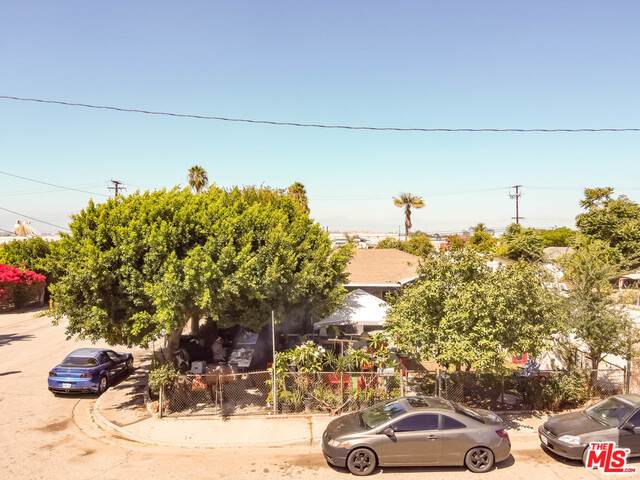 1428 Espanol Ave - Photo 1