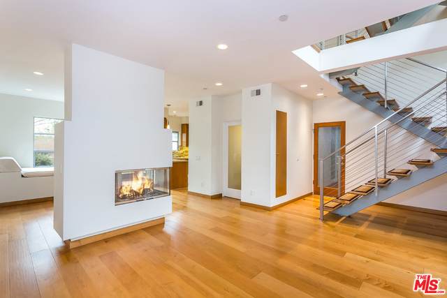 126 Pacific St - Photo 1