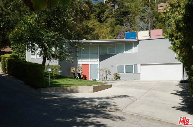 5786 Valley Oak Dr - Photo 1