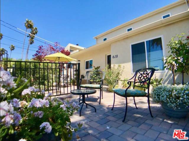 618 Pacific St - Photo 1