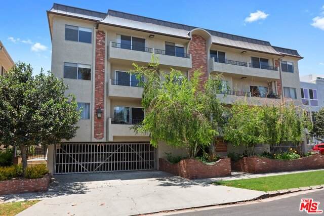 1821 Bentley Ave - Photo 1