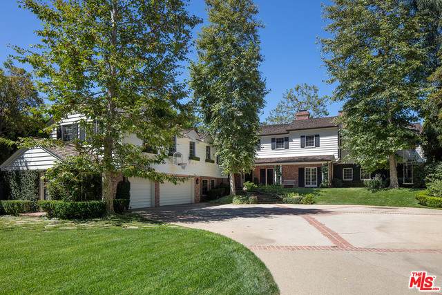 355 Saltair Ave - Photo 1