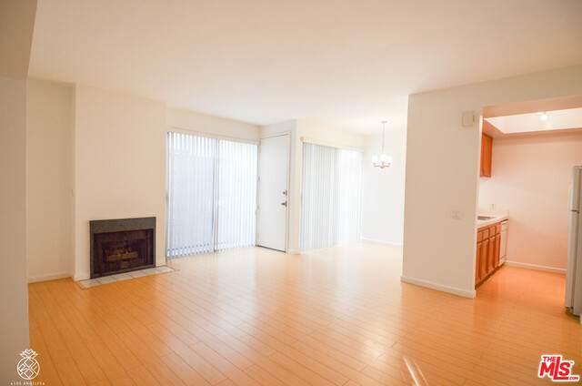 1727 Glendon - Photo 1