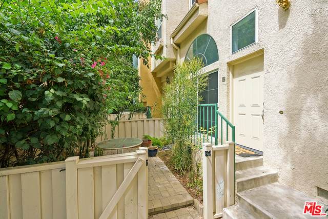 5455 Sylmar Ave - Photo 1