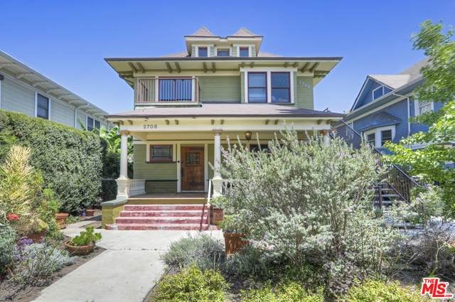 2706 Kenwood Ave - Photo 1