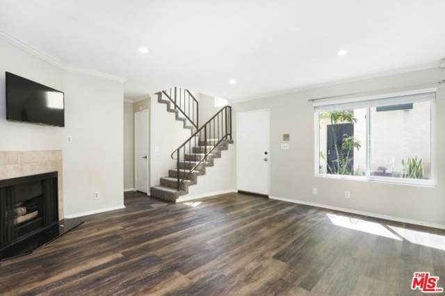 4500 173Rd St - Photo 1
