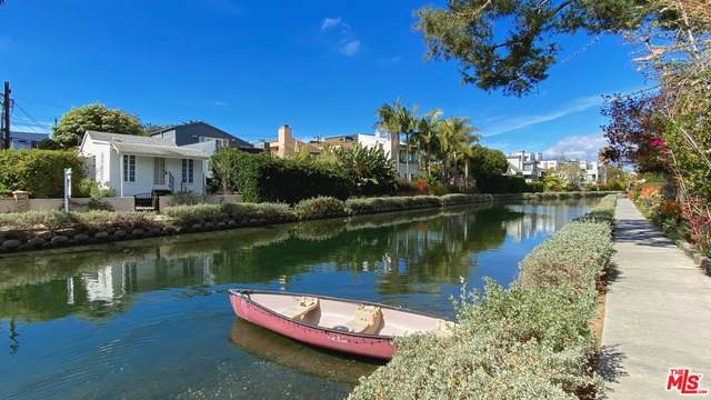 3003 Grand Canal - Photo 1