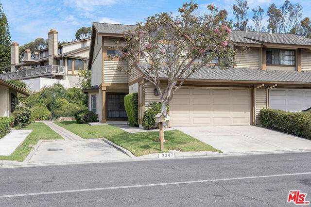 2347 Applewood Cir - Photo 1