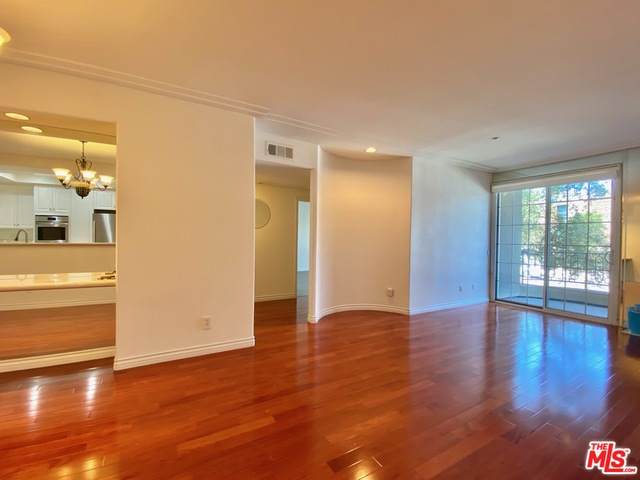 2349 Beverly Glen Blvd - Photo 1