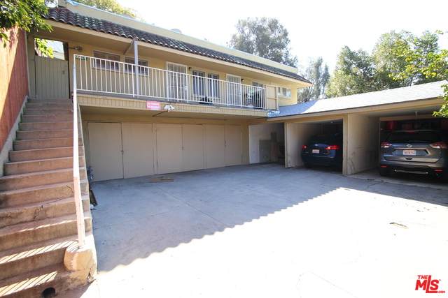 1726 Morton Ave - Photo 1