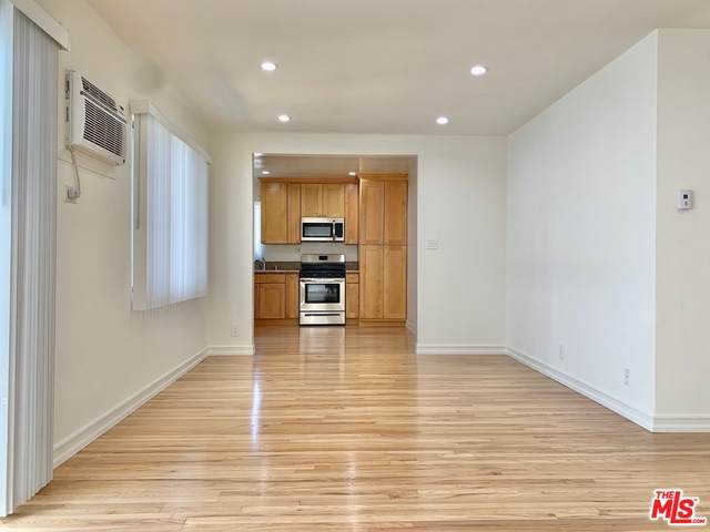 923 San Vicente Blvd - Photo 1