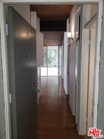 11131 Rose Ave - Photo 1