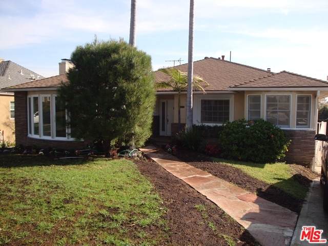 1906 Bagley Ave - Photo 1