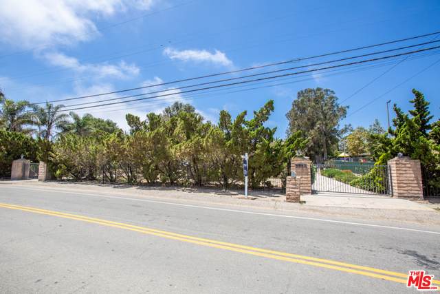 6965 Fernhill Dr - Photo 1
