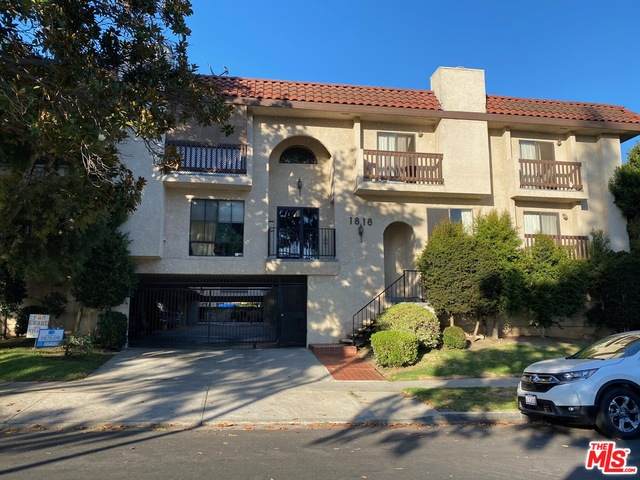 1818 Stoner Ave - Photo 1