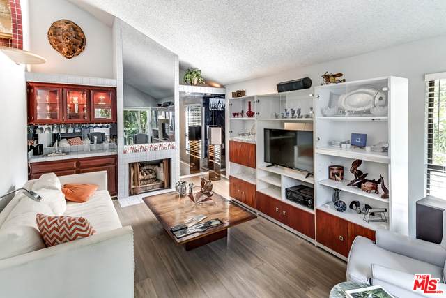 25 Hurricane St - Photo 1