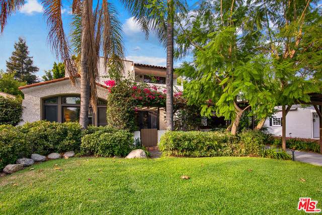 11035 Blix St - Photo 1
