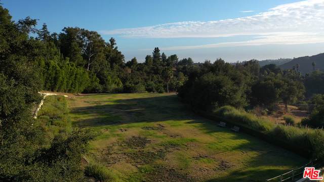 9660 Oak Pass Rd - Photo 1
