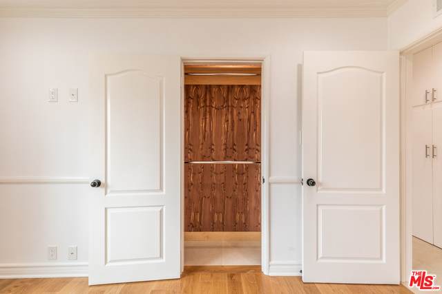1435 Poinsettia Pl - Photo 1