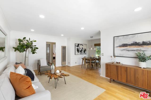 1929 Tamarind Ave - Photo 1