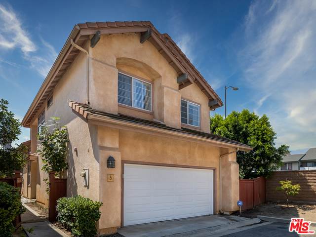 20840 Community St - Photo 1