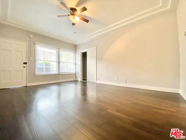 1137 Westmoreland Ave - Photo 1