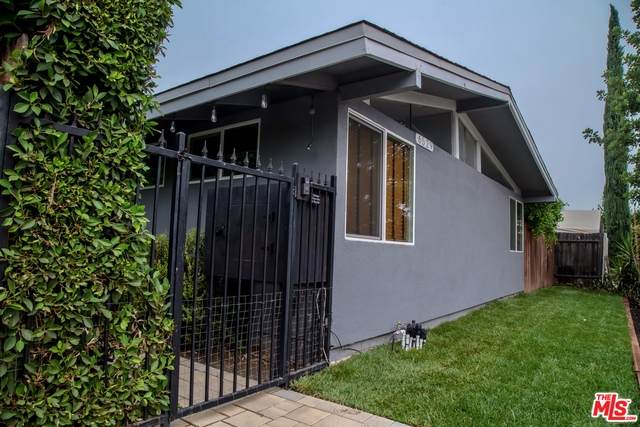 6529 Tampa Ave - Photo 1