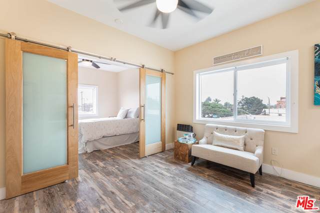 40 Westminster Ave - Photo 1
