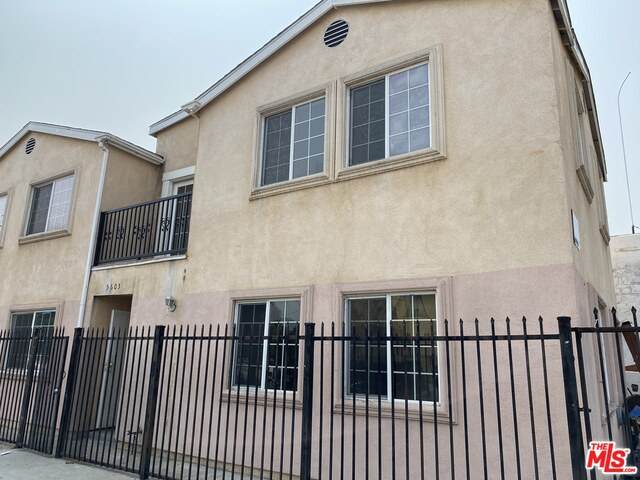 5605 Compton Ave - Photo 1