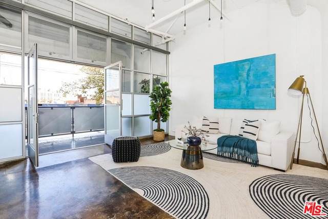 530 Molino St - Photo 1