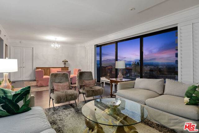 10550 Wilshire Blvd - Photo 1