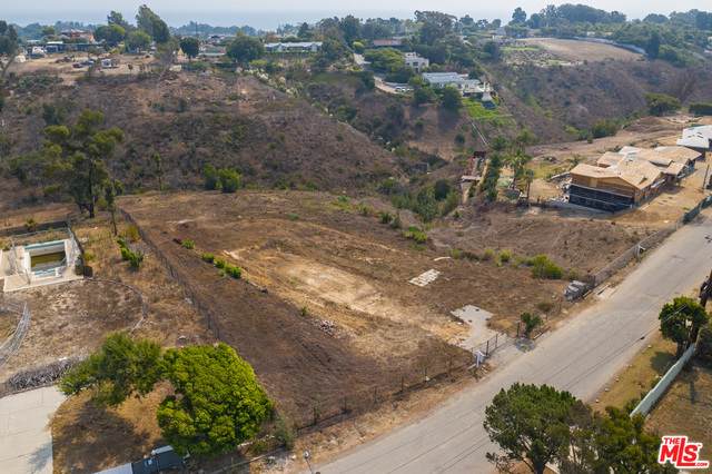 6660 Wandermere Road - Photo 1