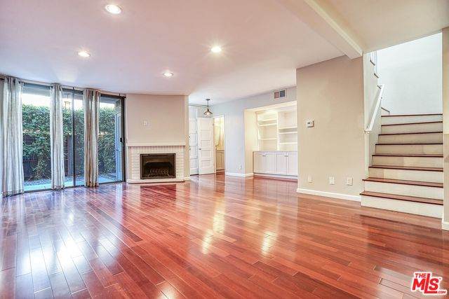 925 14TH St - Photo 1
