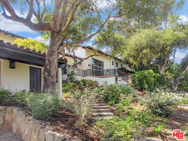 475 Woodley Rd - Photo 1