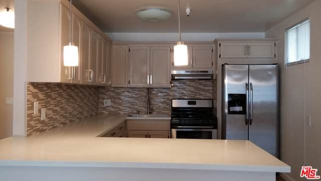 1120 Irolo St - Photo 1