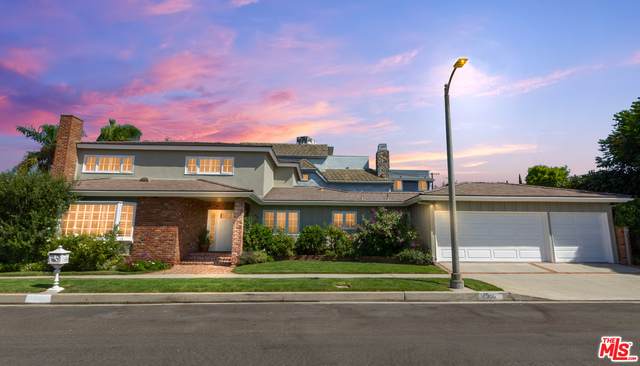 7900 Hulbert Ave - Photo 1