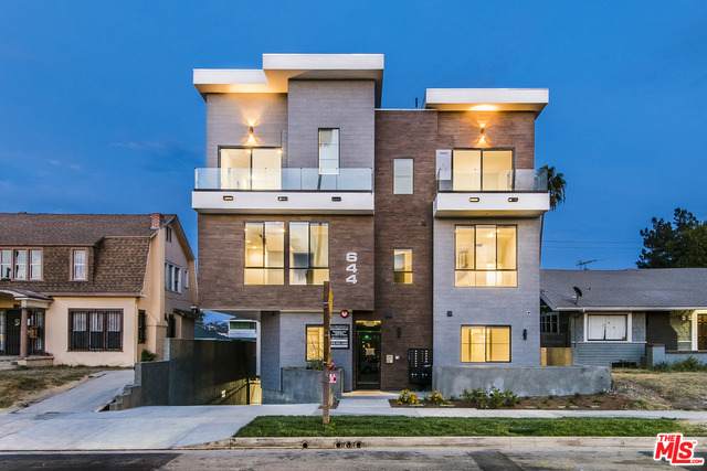 644 Normandie Ave - Photo 1
